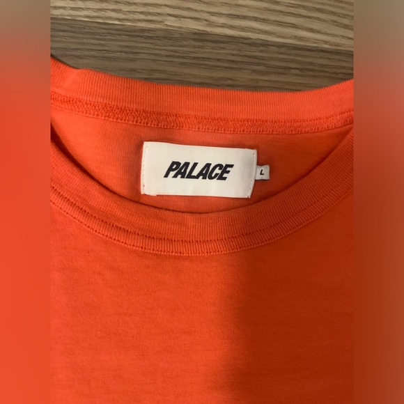 Tshirt Palace - Picture 2 of 4